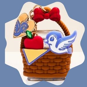 Bath & Body Works Snow White Pocketbac Holder with Red and Blue Accents